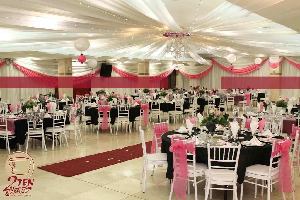 2Ten Hotel Sibasa Екстериор снимка